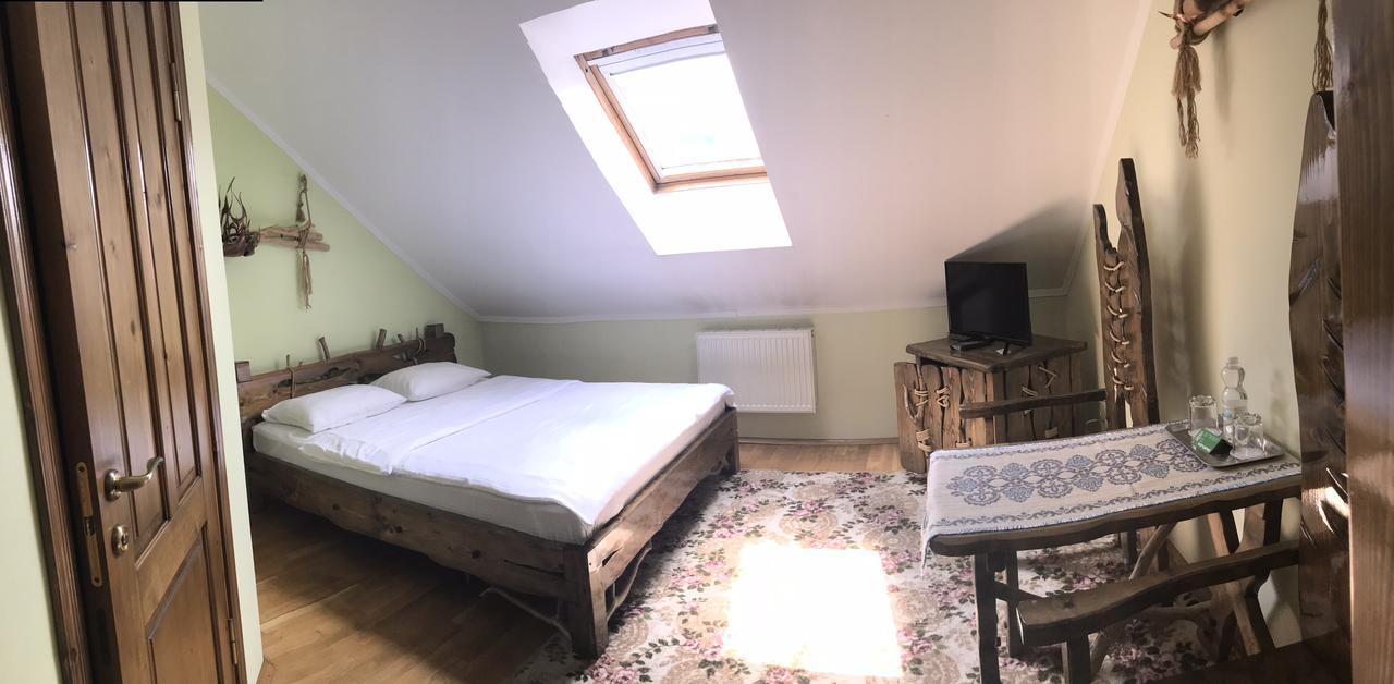 Complex Vivcharyk Hotel Сколе Екстериор снимка